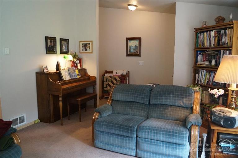 Crane Prairie Est - Residential