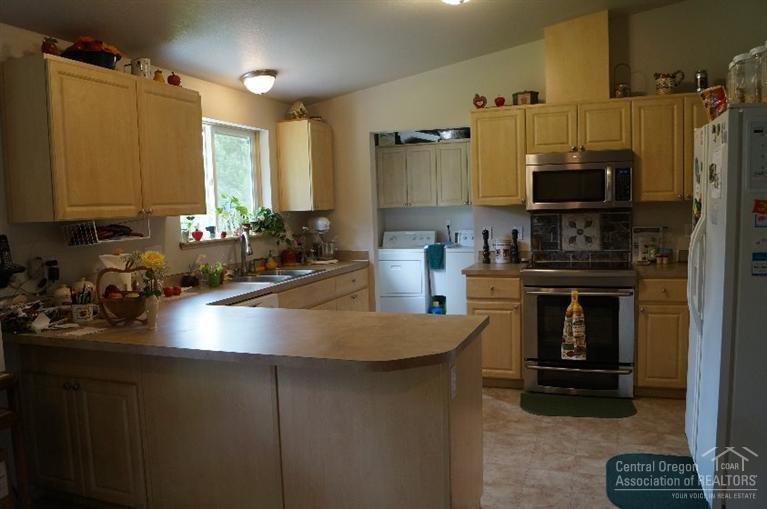 Crane Prairie Est - Residential