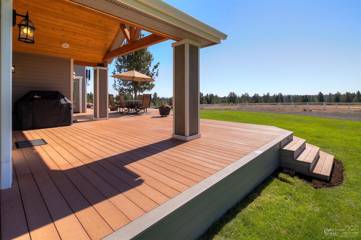 Woodside Ranch - Residential