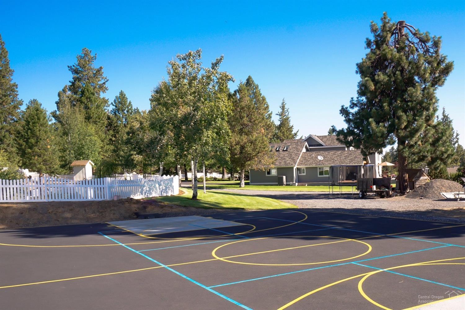 Woodside Ranch - Residential