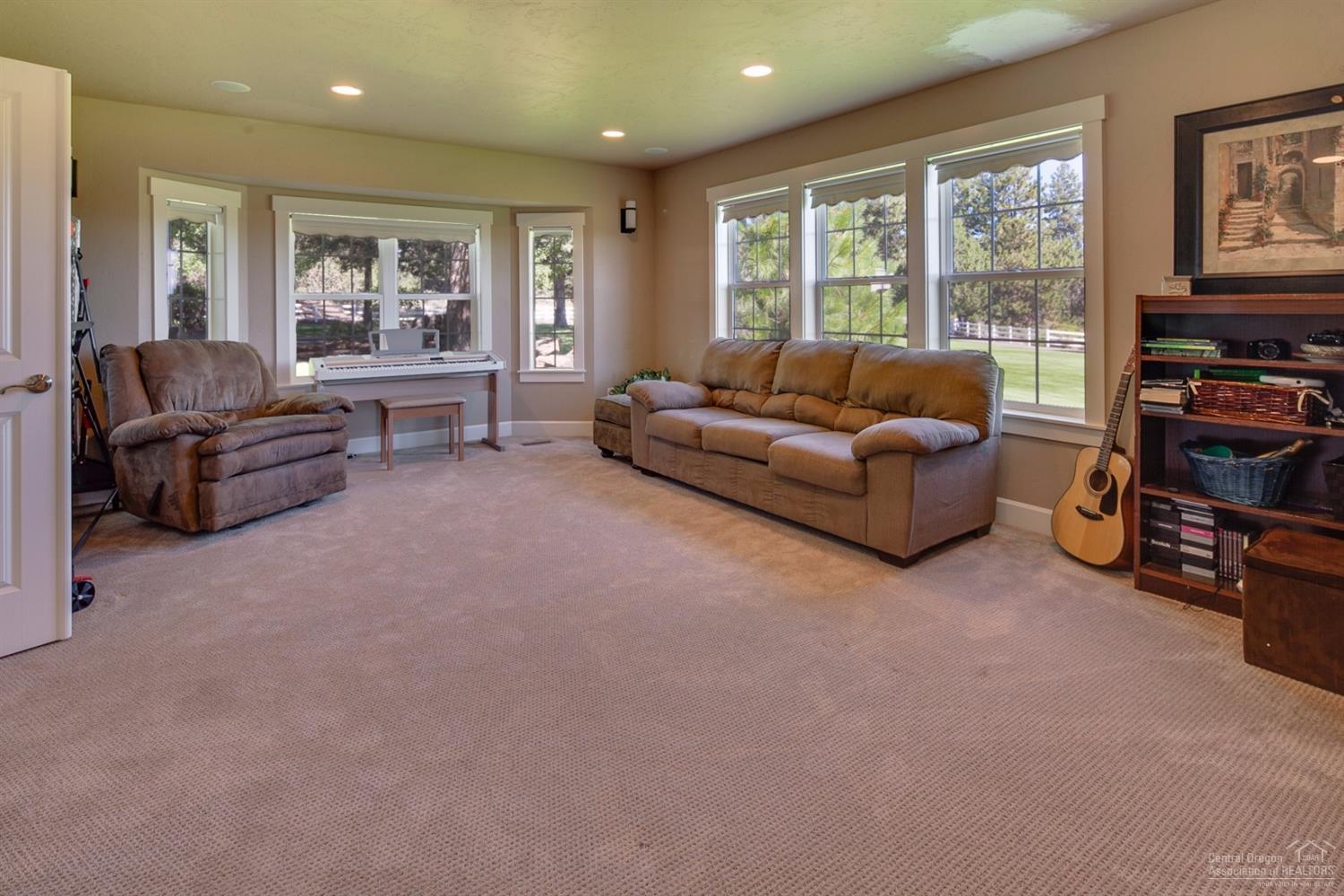 Woodside Ranch - Residential