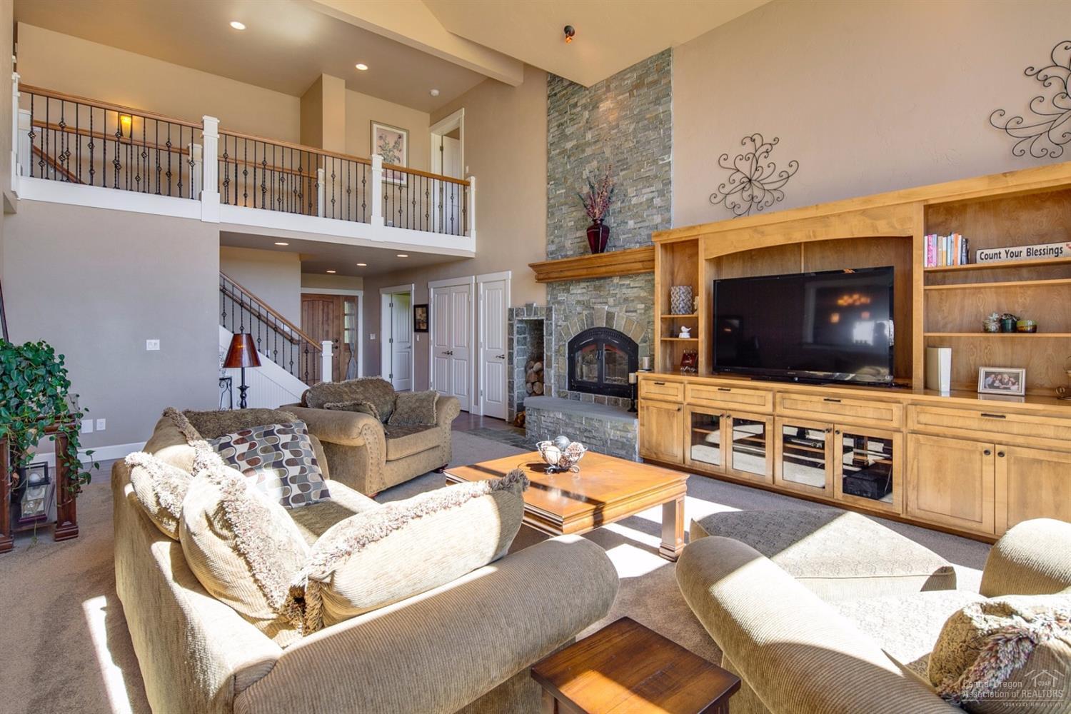 Woodside Ranch - Residential