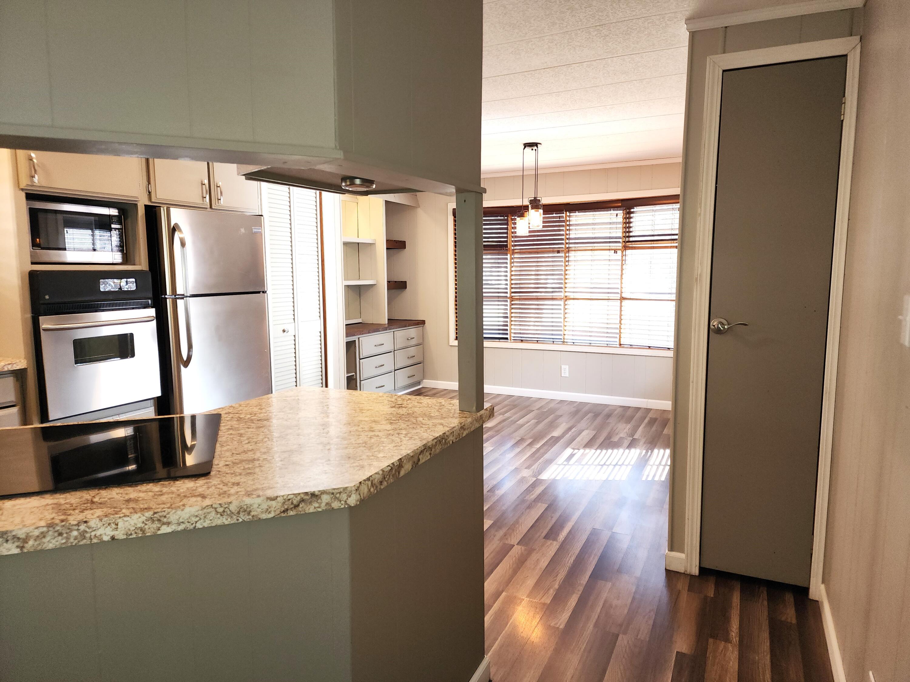 Rock Arbor Villa - Residential