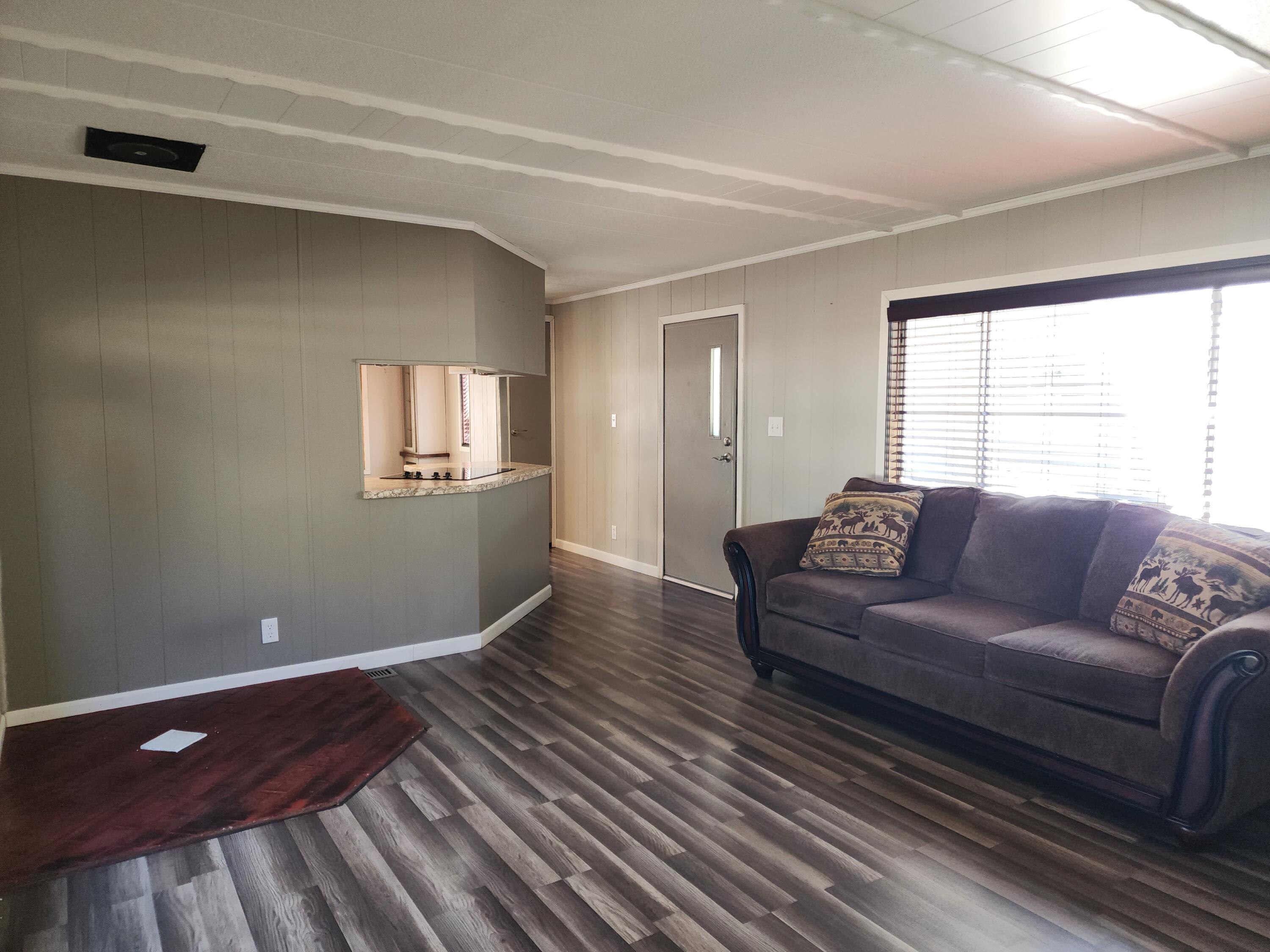 Rock Arbor Villa - Residential