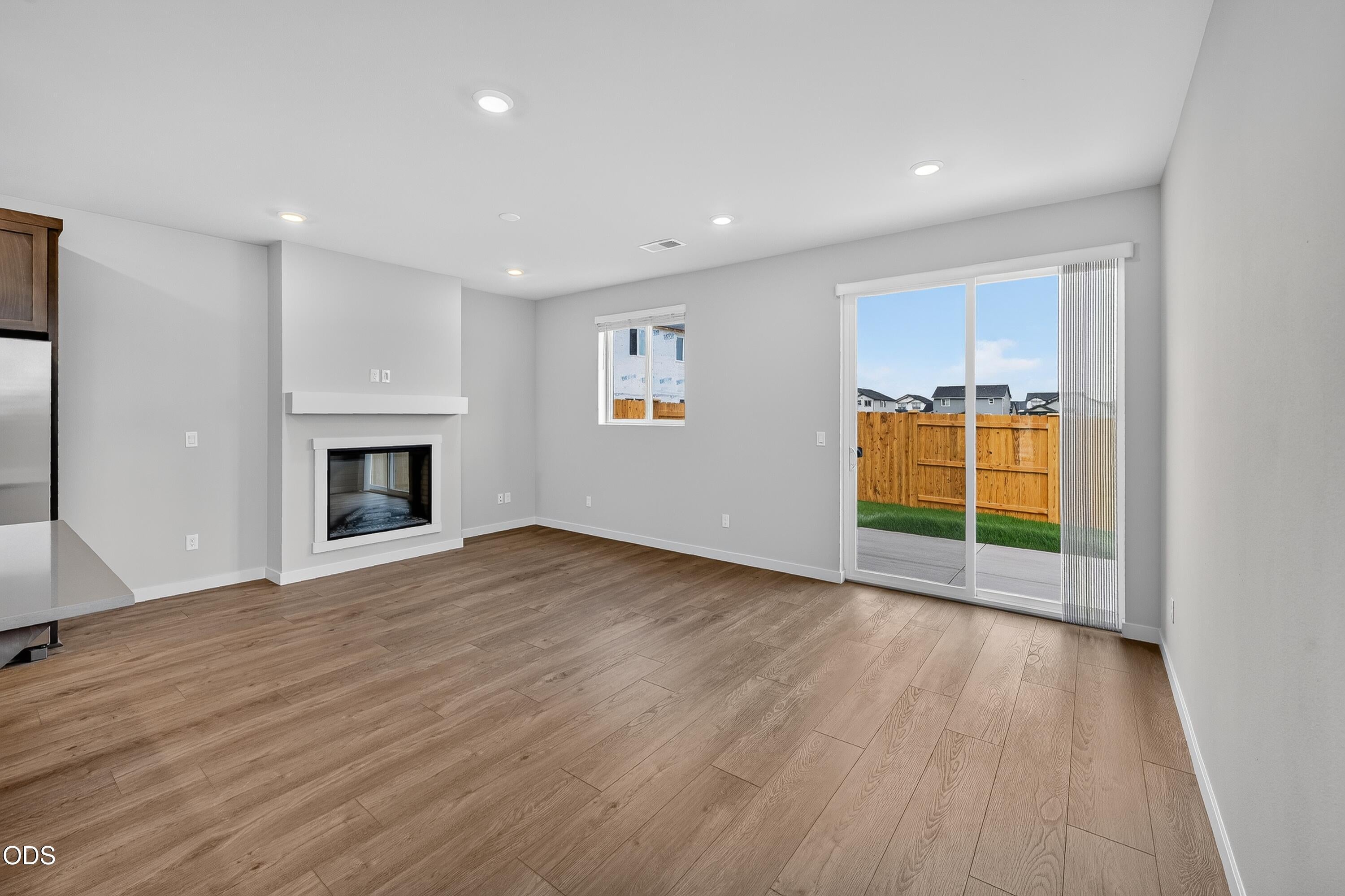 709 NW Walnut Avenue
