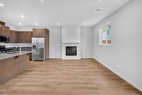 Tiny photo for 709 NW Walnut Avenue, Redmond, OR 97756 (MLS # 220227251)