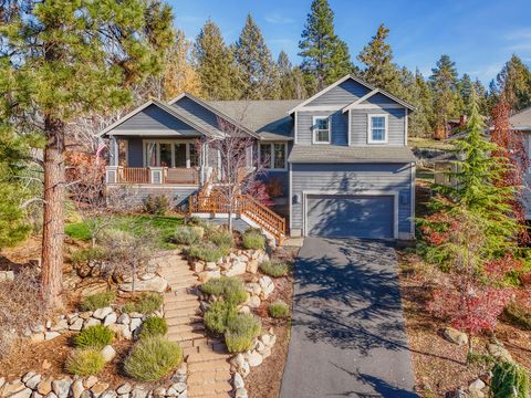 Tiny photo for 10323 Merlin Way, Klamath Falls, OR 97601 (MLS # 220211886)