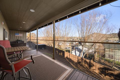 Tiny photo for 2662 NE Meadowcrest Drive, Prineville, OR 97754 (MLS # 220213850)