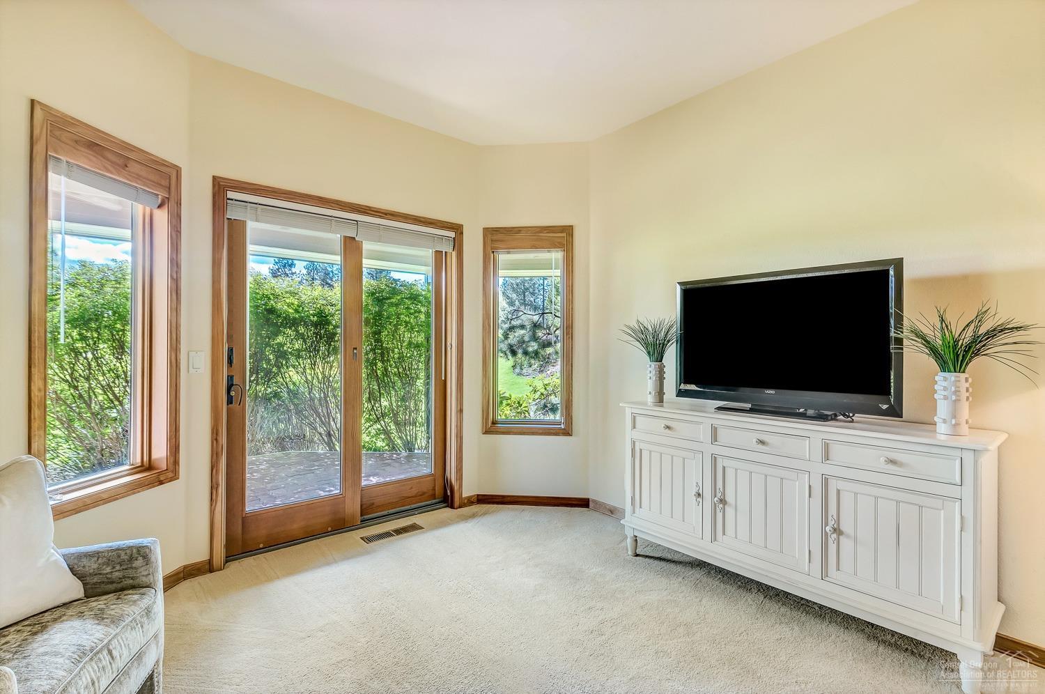 Broken Top - Residential