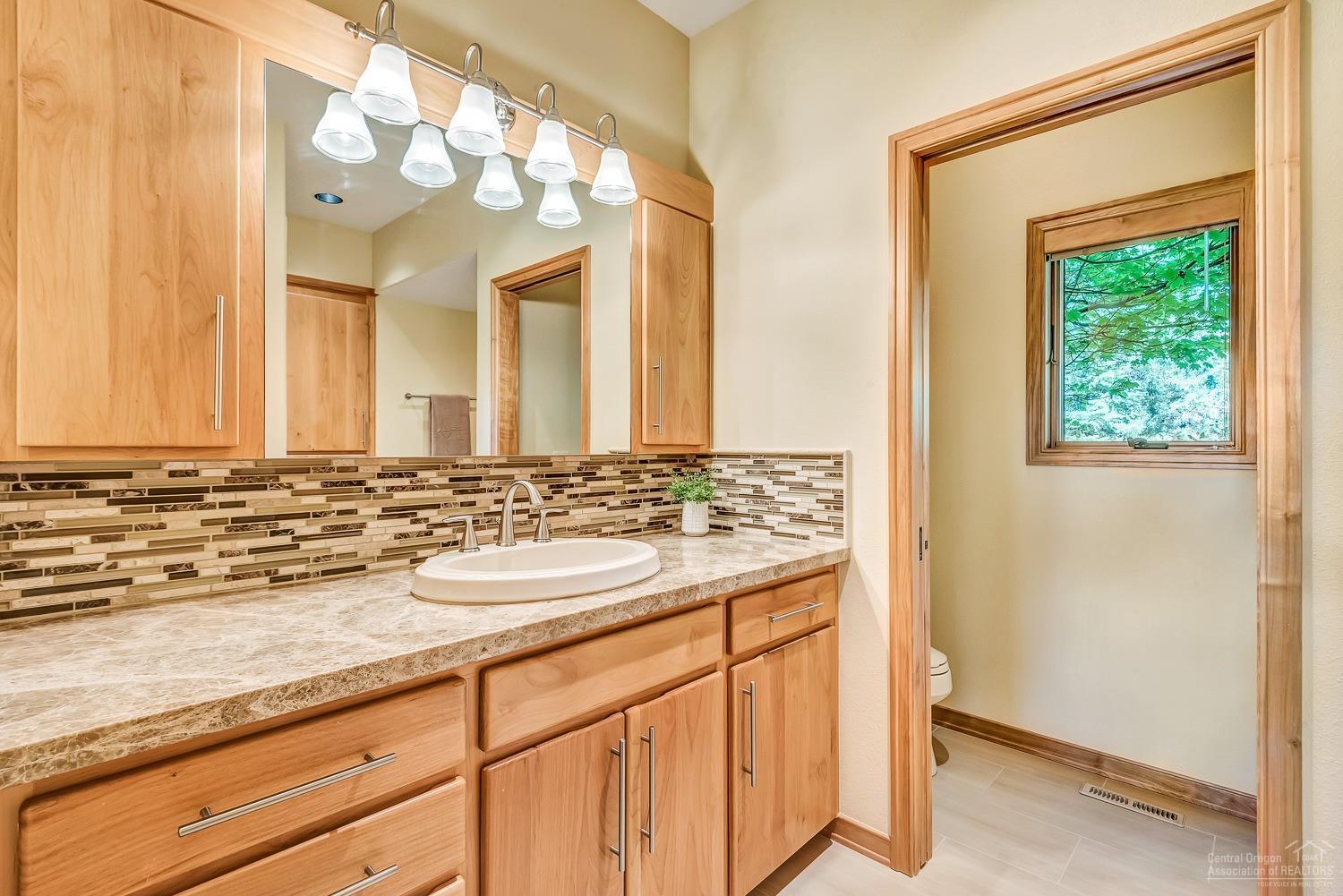 Broken Top - Residential