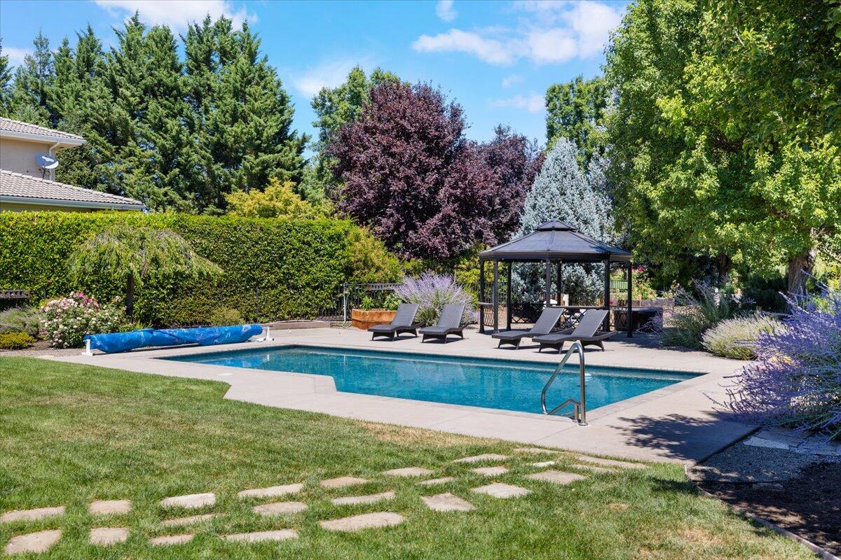 Island Pointe Subdivision - Residential