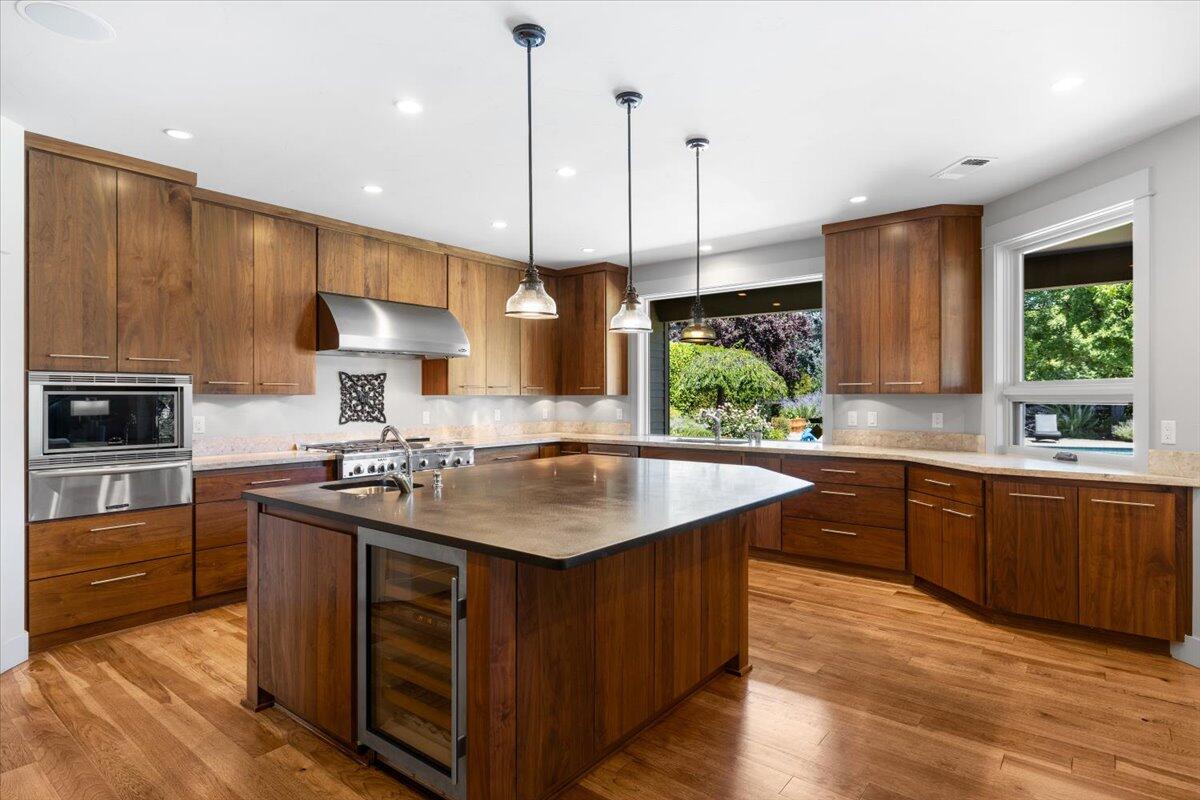 Island Pointe Subdivision - Residential