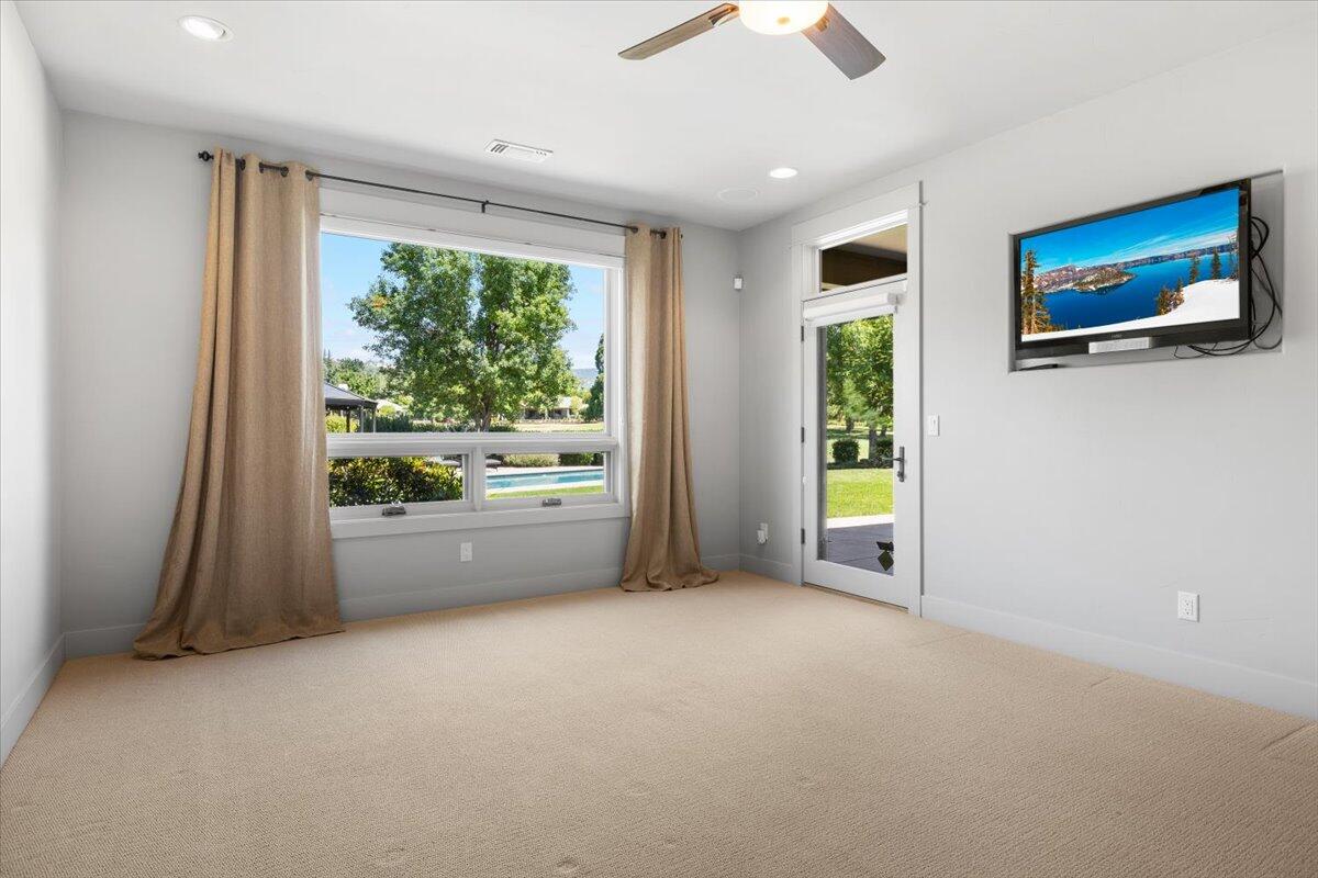 Island Pointe Subdivision - Residential