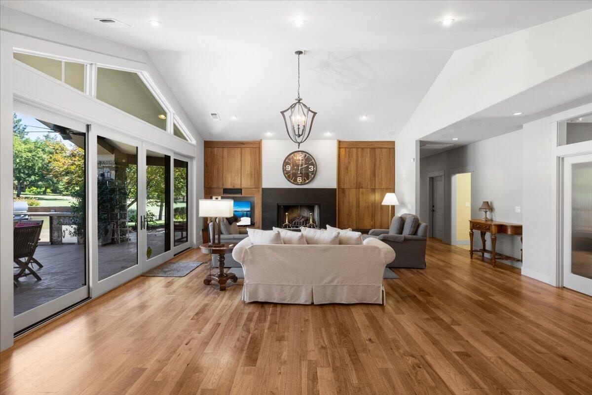 Island Pointe Subdivision - Residential