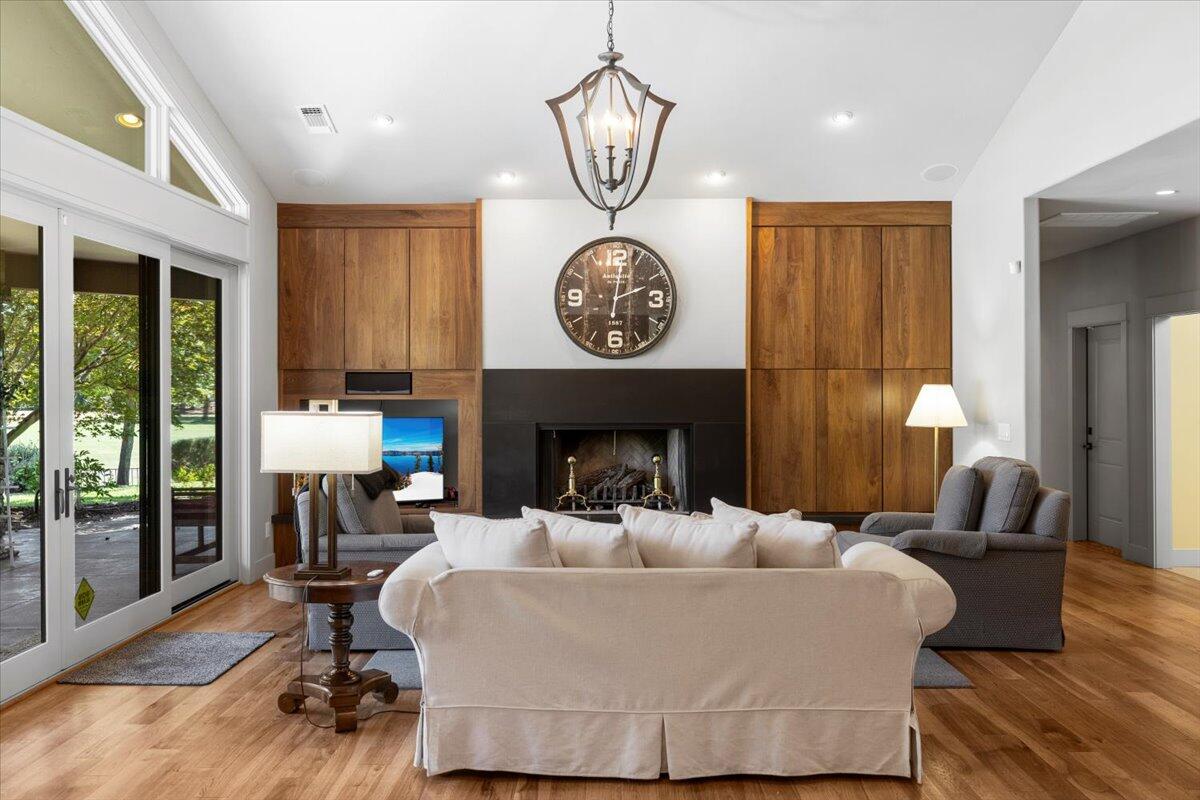 Island Pointe Subdivision - Residential