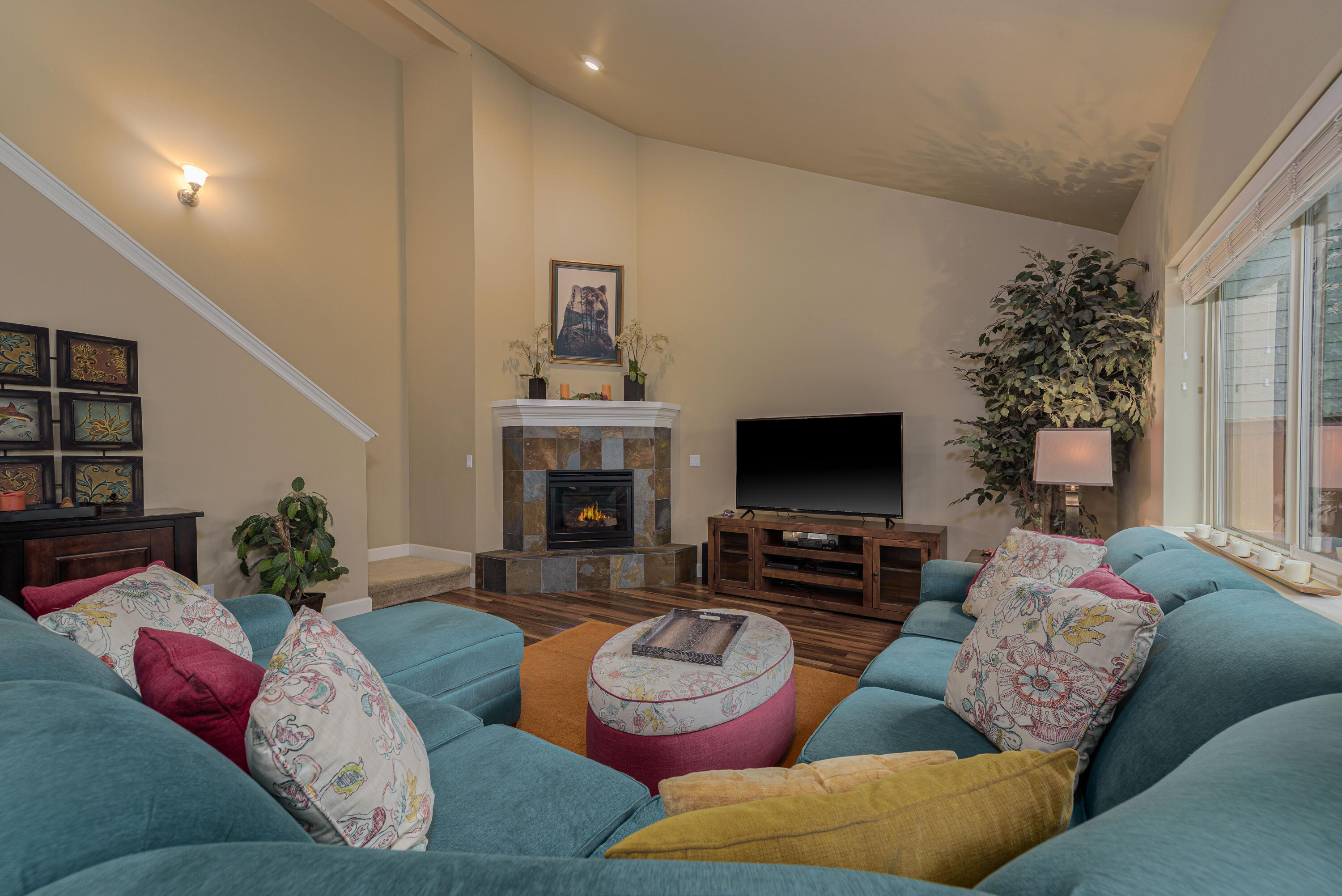 61181 SW Hobart Place