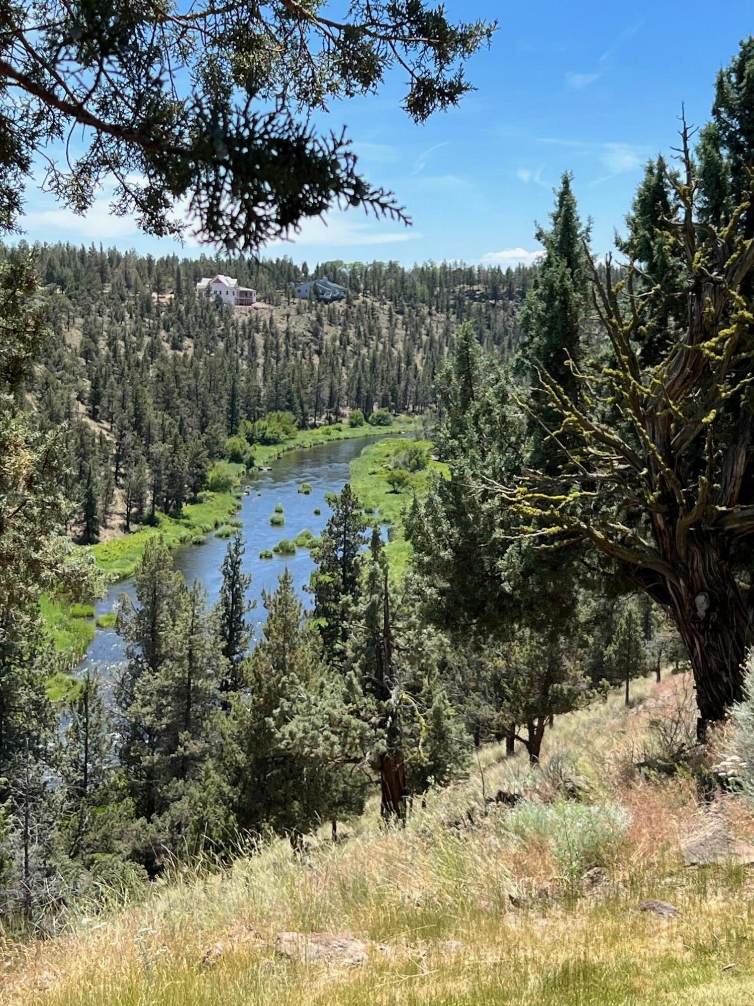 Eagle Crest - Residential