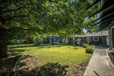 Tiny photo for 156 NE Spruce Lane, Prineville, OR 97754 (MLS # 220212940)