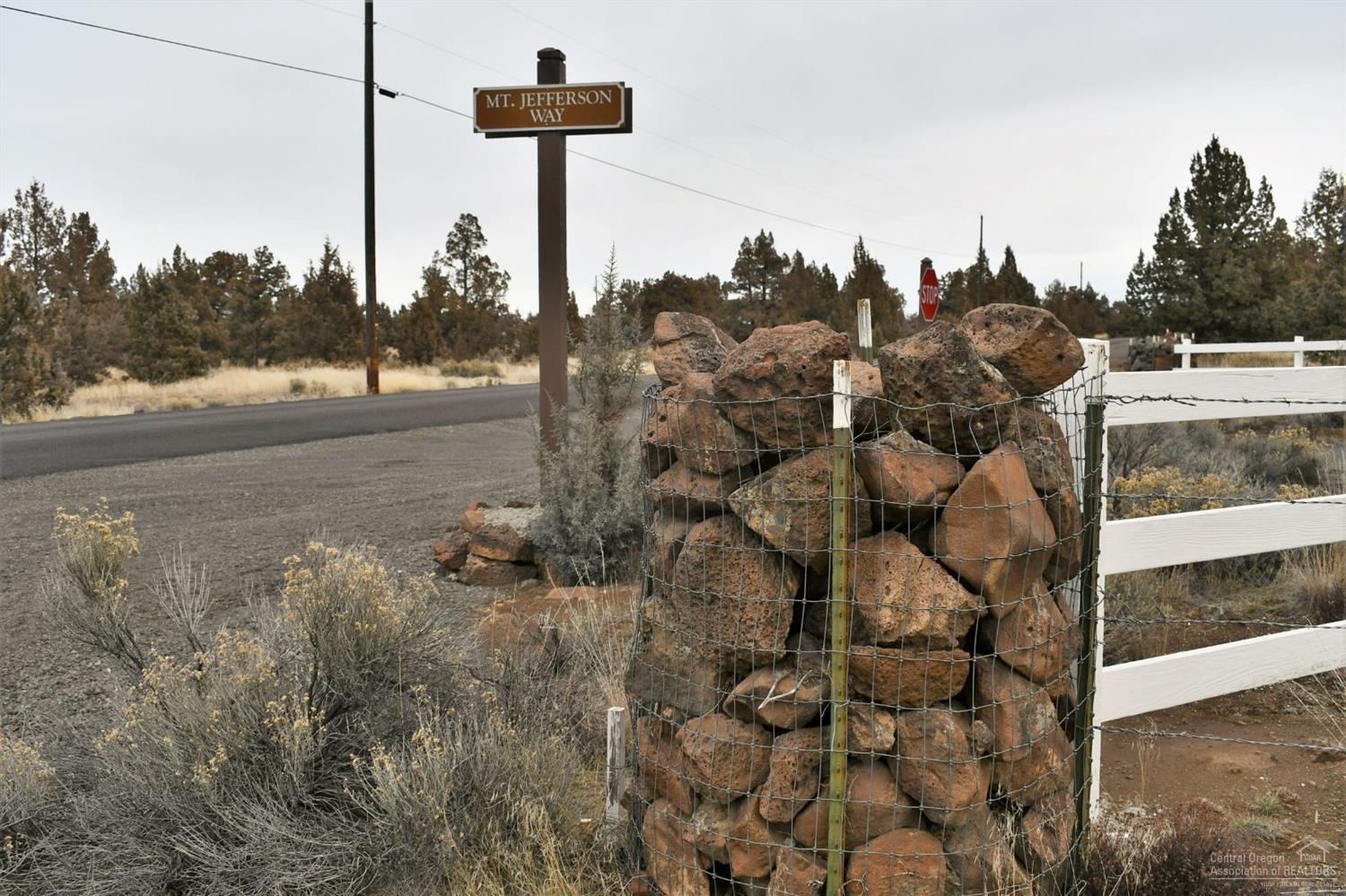 West Powell Butte Es - Land