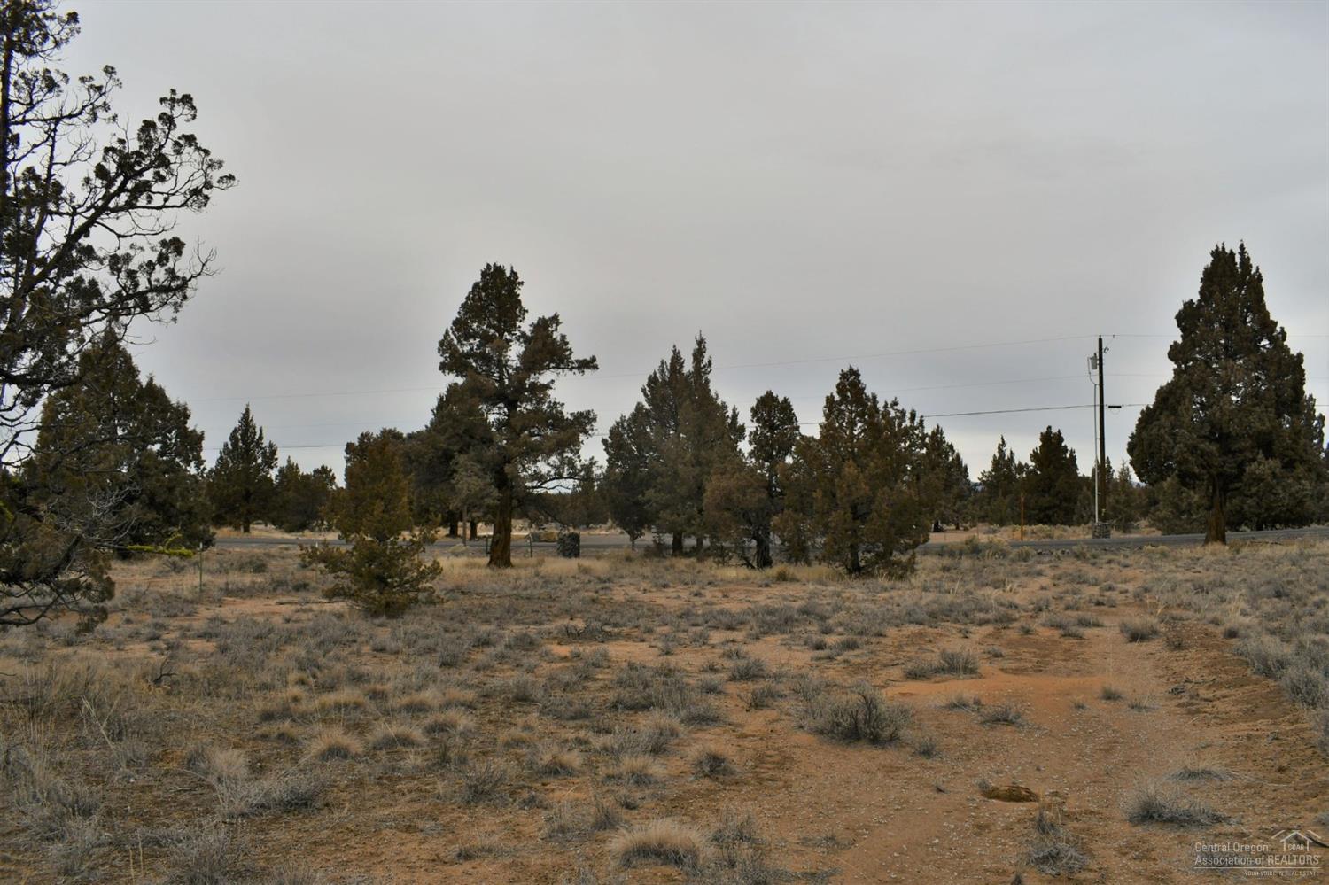 West Powell Butte Es - Land