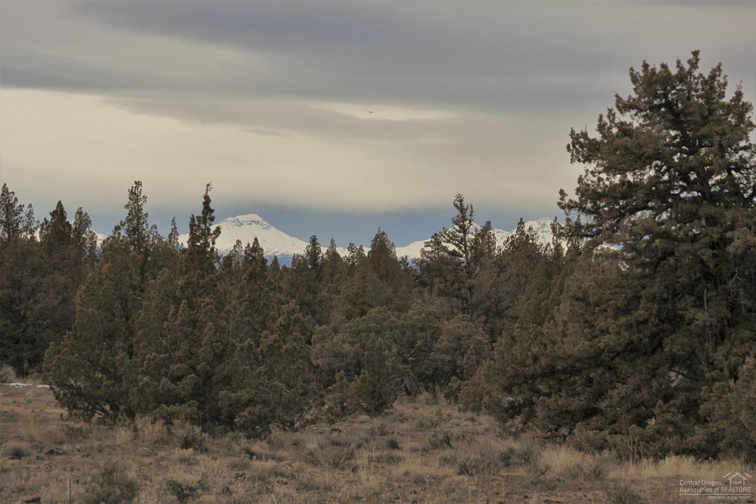 West Powell Butte Es - Land