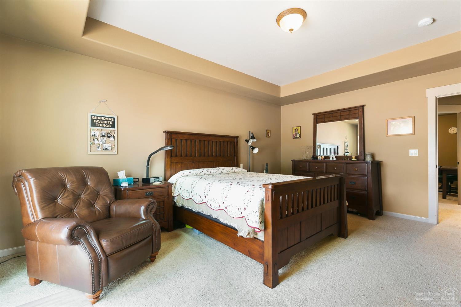 McKenzie's Meadow - Residential
