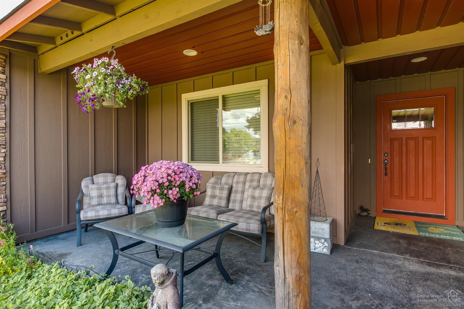 McKenzie's Meadow - Residential