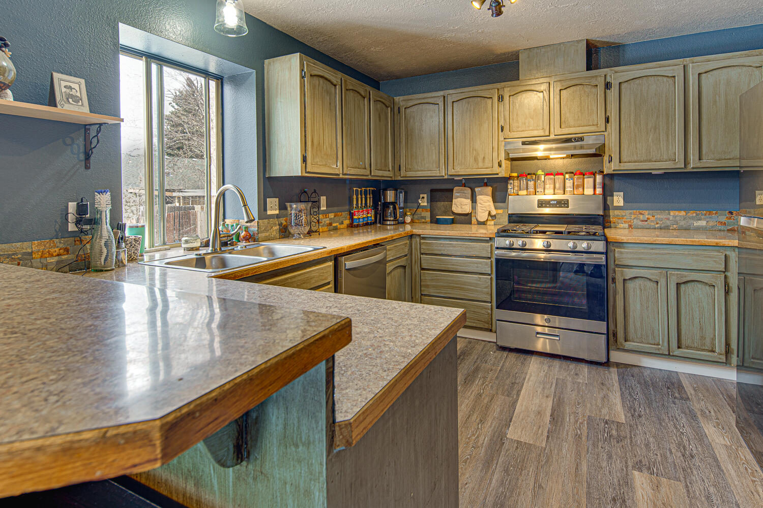 Rolling Hills - Residential