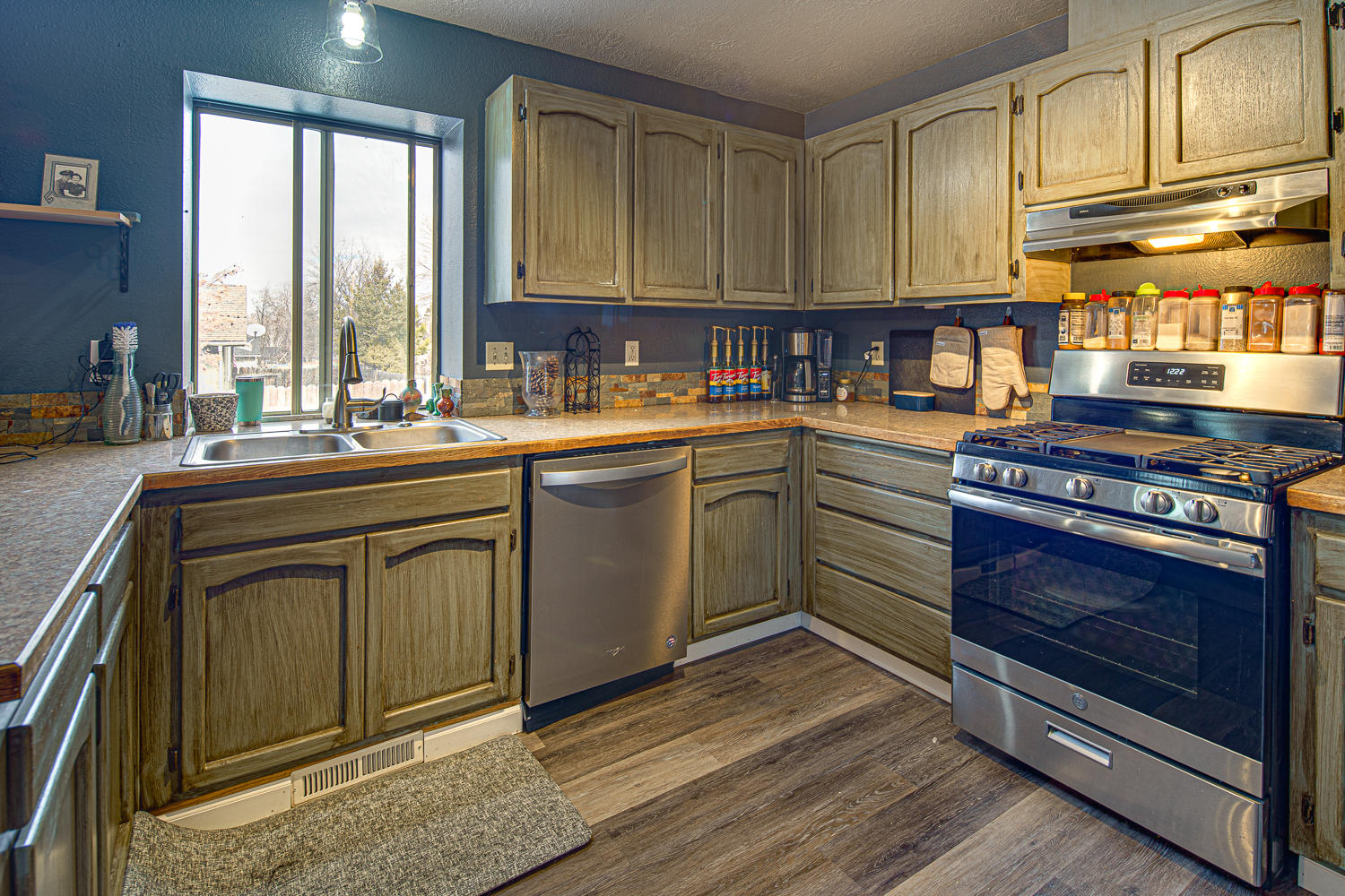 Rolling Hills - Residential