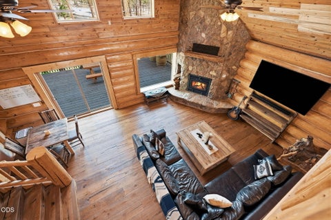 Tiny photo for 17031 Wilt Road, Sisters, OR 97759 (MLS # 220228180)