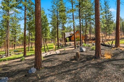Tiny photo for 17031 Wilt Road, Sisters, OR 97759 (MLS # 220228180)