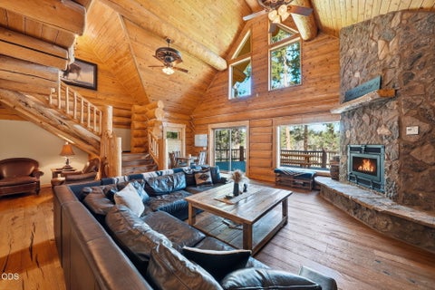 Tiny photo for 17031 Wilt Road, Sisters, OR 97759 (MLS # 220228180)