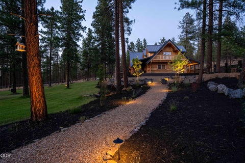 Tiny photo for 17031 Wilt Road, Sisters, OR 97759 (MLS # 220228180)