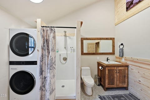 Tiny photo for 17031 Wilt Road, Sisters, OR 97759 (MLS # 220228180)