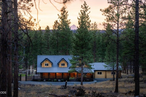 Tiny photo for 17031 Wilt Road, Sisters, OR 97759 (MLS # 220228180)