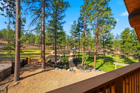 Tiny photo for 17031 Wilt Road, Sisters, OR 97759 (MLS # 220228180)