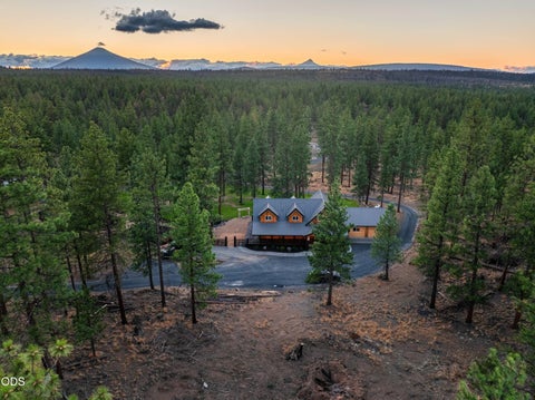 Tiny photo for 17031 Wilt Road, Sisters, OR 97759 (MLS # 220228180)