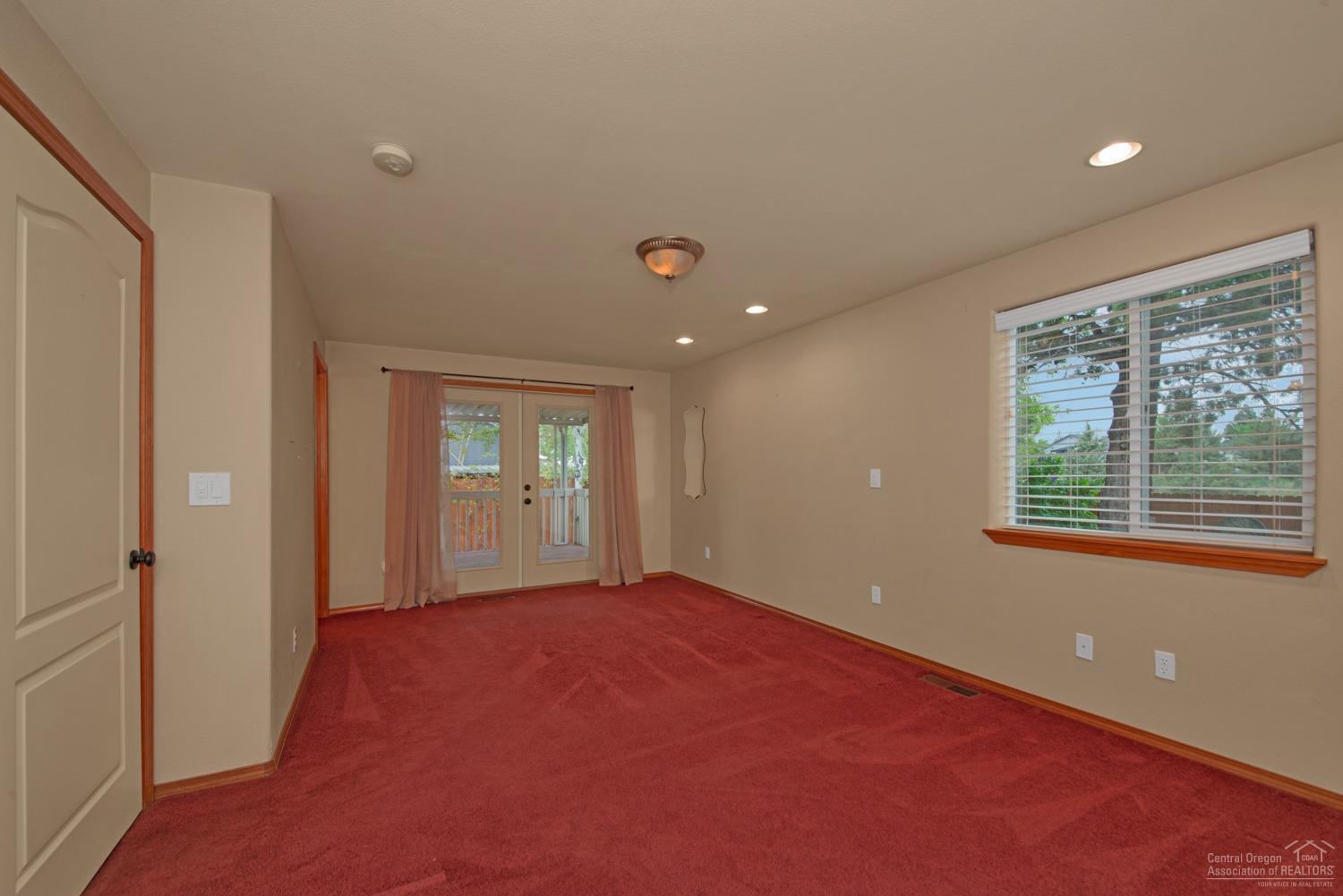 Eaglenest - Residential