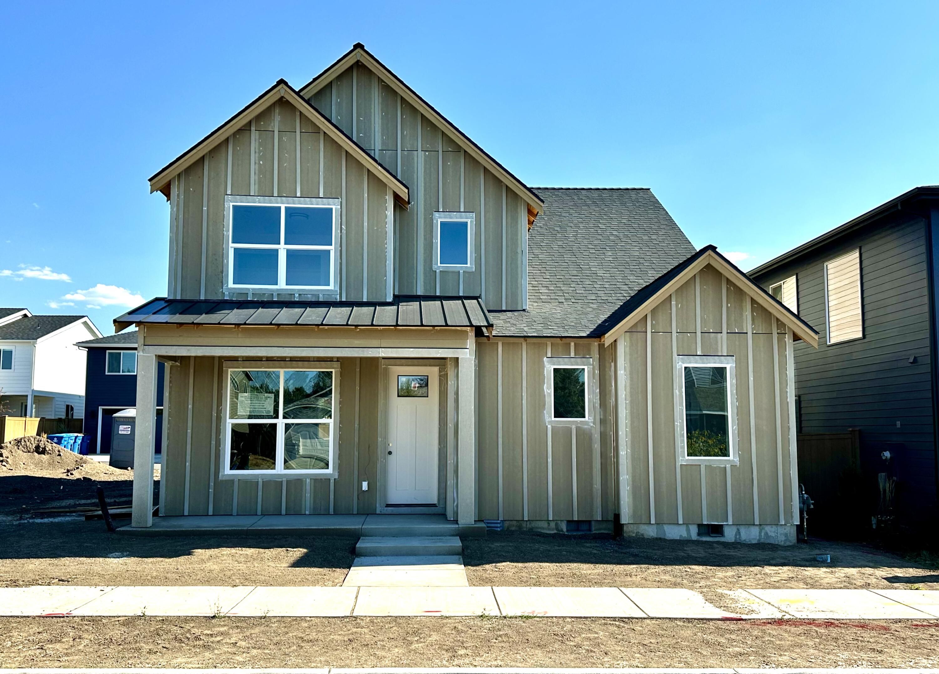 2761 NE Rainier Drive Lot 32