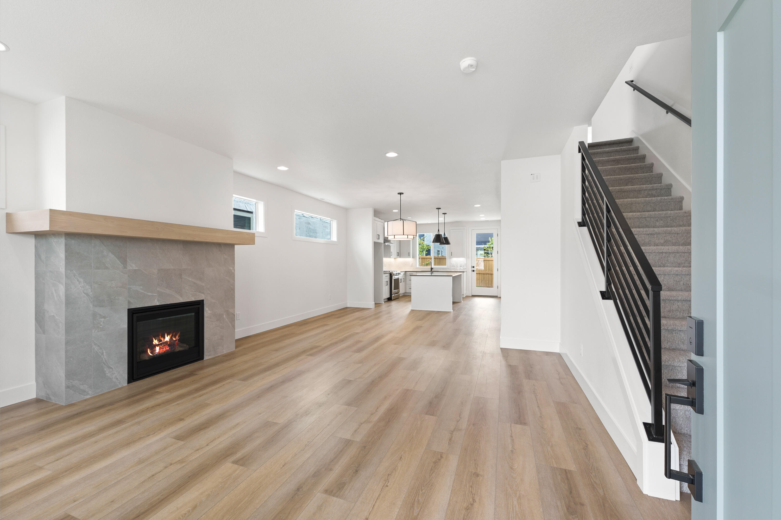 2761 NE Rainier Drive Lot 32