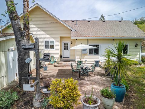 Tiny photo for 304 Wards Creek Road, Rogue River, OR 97537 (MLS # 220220256)