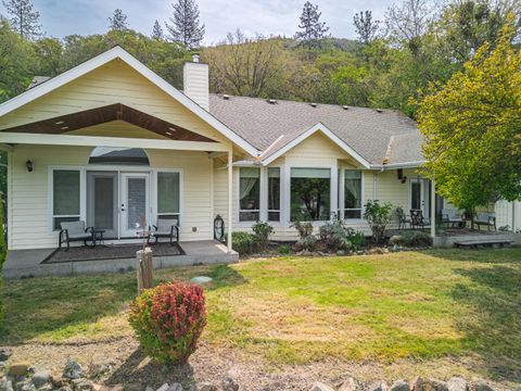 Tiny photo for 304 Wards Creek Road, Rogue River, OR 97537 (MLS # 220220256)