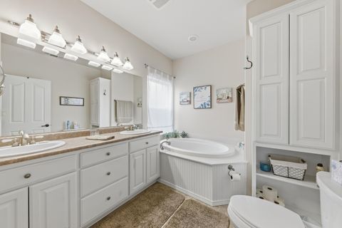 Tiny photo for 304 Wards Creek Road, Rogue River, OR 97537 (MLS # 220220256)