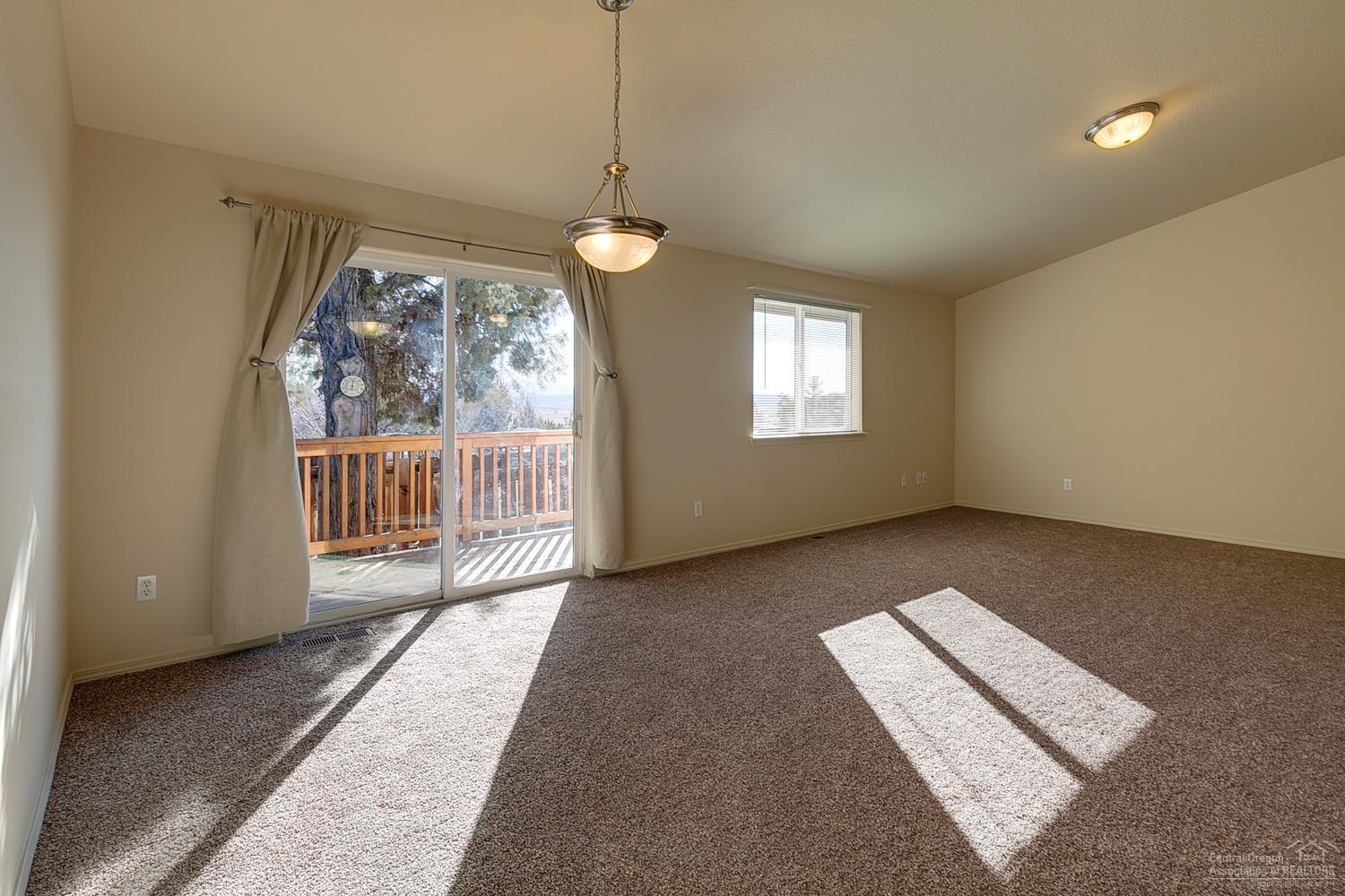 Golden Horseshoe - Residential