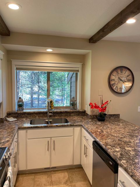 Tiny photo for 57338 Beaver Ridge Loop #16B2, Sunriver, OR 97707 (MLS # 220209961)