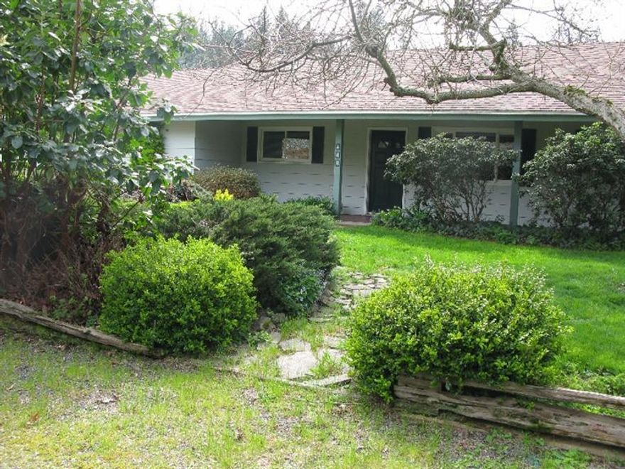 Affordable, Jacksonville Home. Imagine living in the heart of historic Jacksonville, close to National Historic Sites all at an affordable Price! This one level home offers a spacious floor plan, a copy fireplace and mature landscaping. With a two car garage you have room to park your toys and plenty of room for an RV or boat. Don't wait, this home will sell quickly!