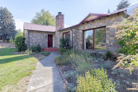 547 Oakdale Drive Medford OR 97501