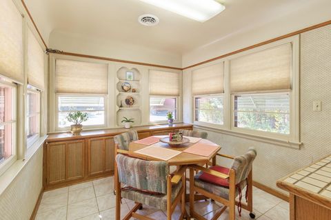 Tiny photo for 547 Oakdale Drive, Medford, OR 97501 (MLS # 220219868)