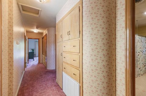 Tiny photo for 547 Oakdale Drive, Medford, OR 97501 (MLS # 220219868)