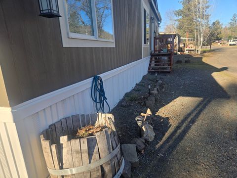 Tiny photo for 22071 Highway 62 # 40, Shady Cove, OR 97539 (MLS # 220214297)